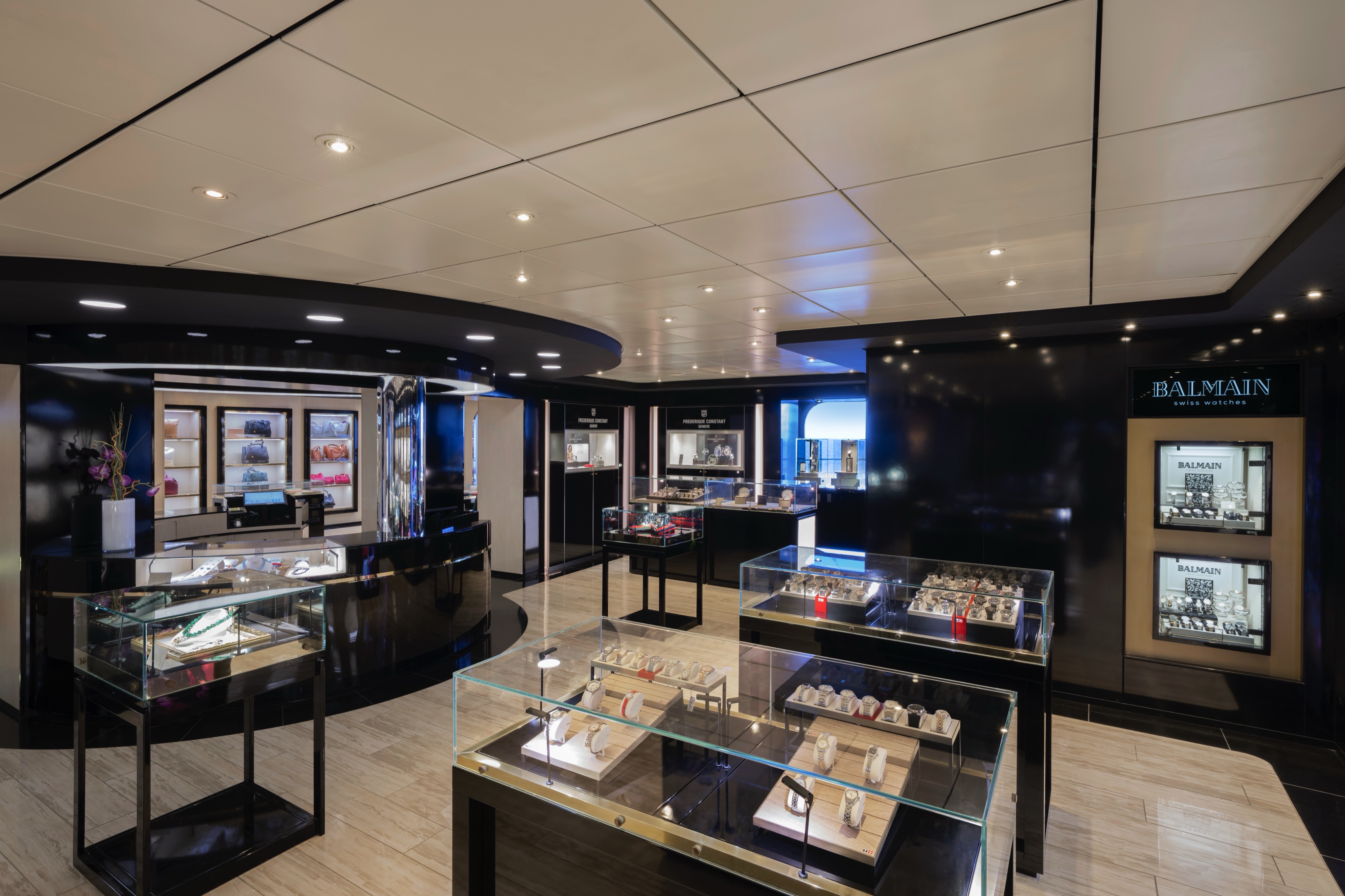 MSC Lirica - Shops